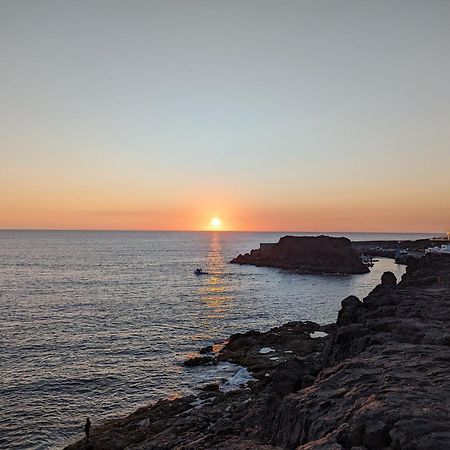 Sunrise Surf House, Big Garden, Hot Tub, Parking, Super-Fast Free Wi-Fi Βίλα Κοραλέχο Εξωτερικό φωτογραφία