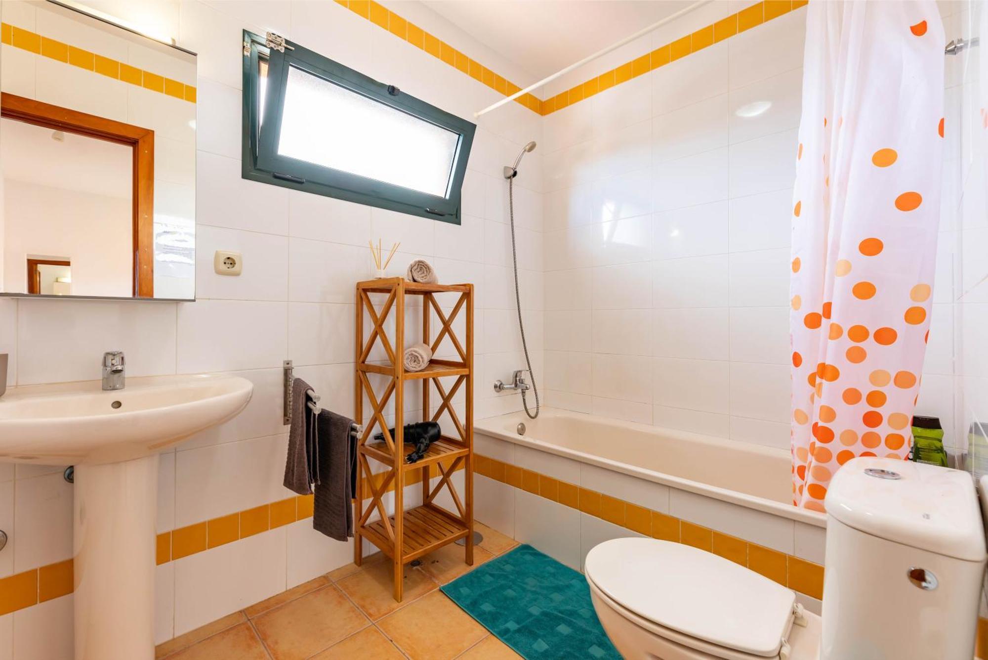 Sunrise Surf House, Big Garden, Hot Tub, Parking, Super-Fast Free Wi-Fi Βίλα Κοραλέχο Εξωτερικό φωτογραφία