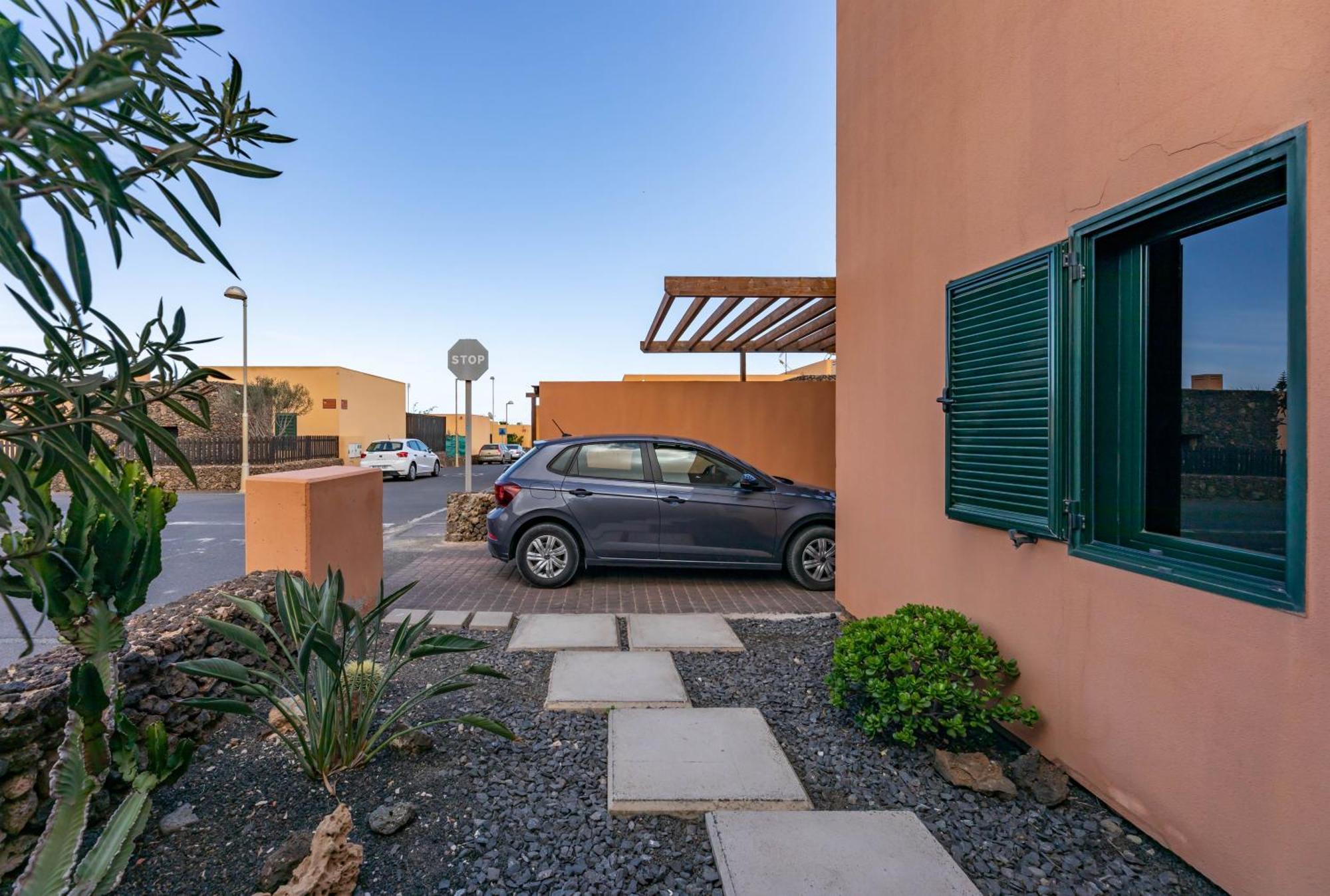 Sunrise Surf House, Big Garden, Hot Tub, Parking, Super-Fast Free Wi-Fi Βίλα Κοραλέχο Εξωτερικό φωτογραφία